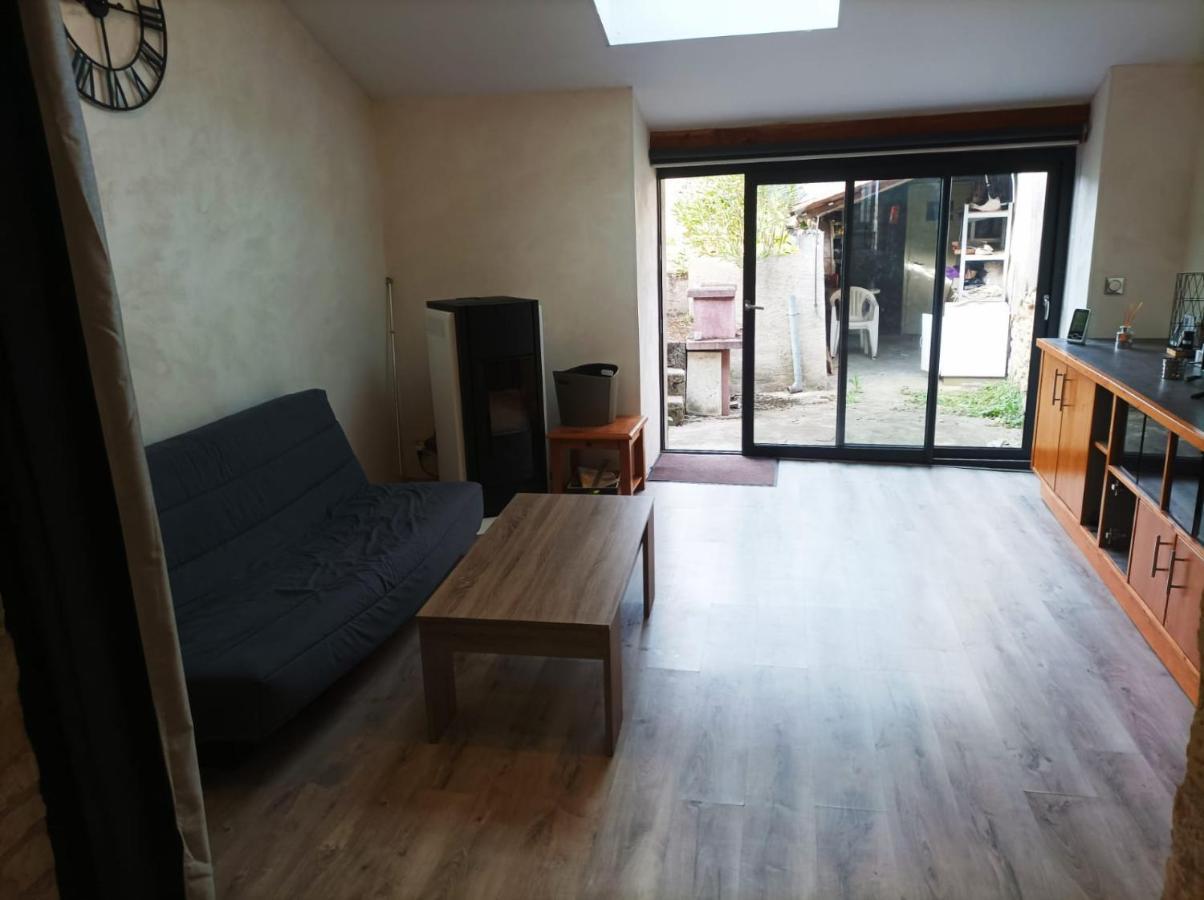 Agreable Maison De Ville Tout Confort Loudun Exteriér fotografie